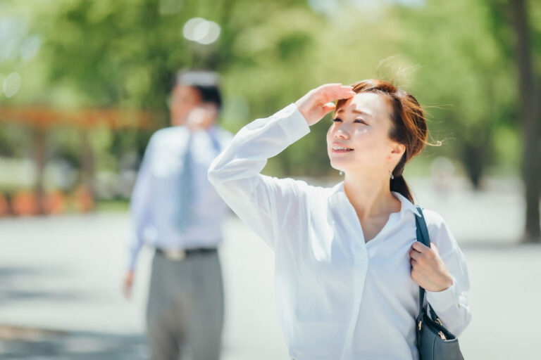 スクールに通う女性